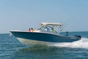 Grady-White Freedom 325 32-foot dual console fishing boat running