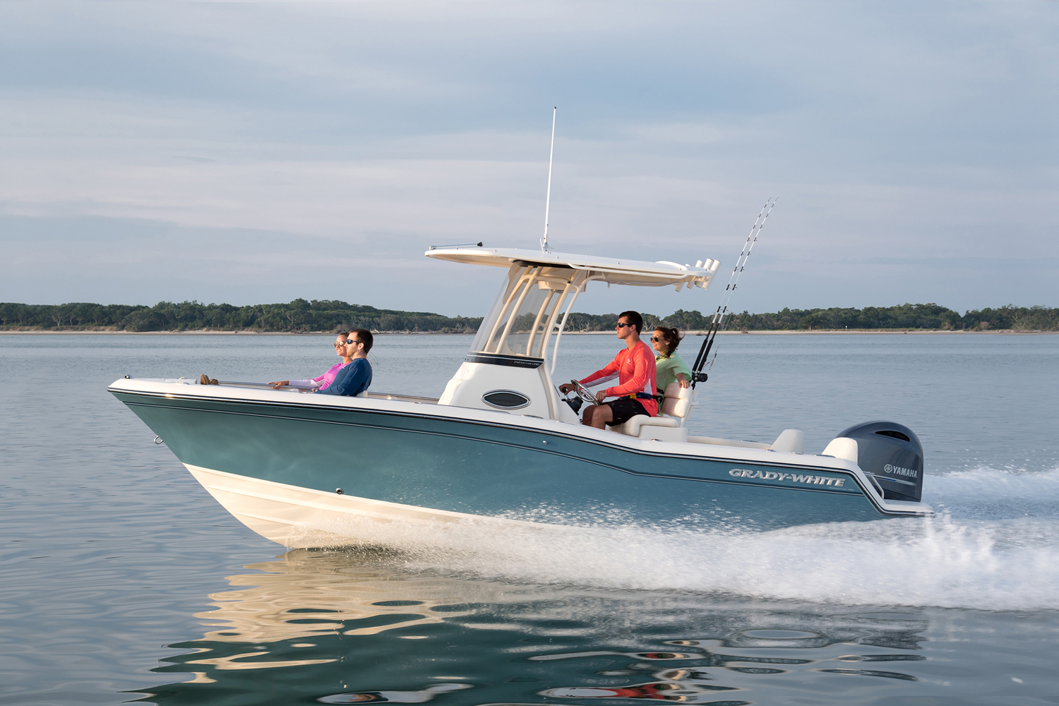 Center Console Inshore Saltwater Fishing Boats for sale