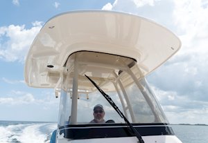 Grady-White Fisherman 257 windshield and windshield wiper