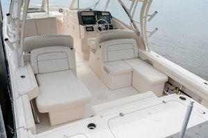 Grady-White Freedom 325 32-foot dual console fishing boat cockpit seating