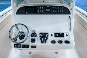 Grady-White Canyon 306 30-foot center console helm overall