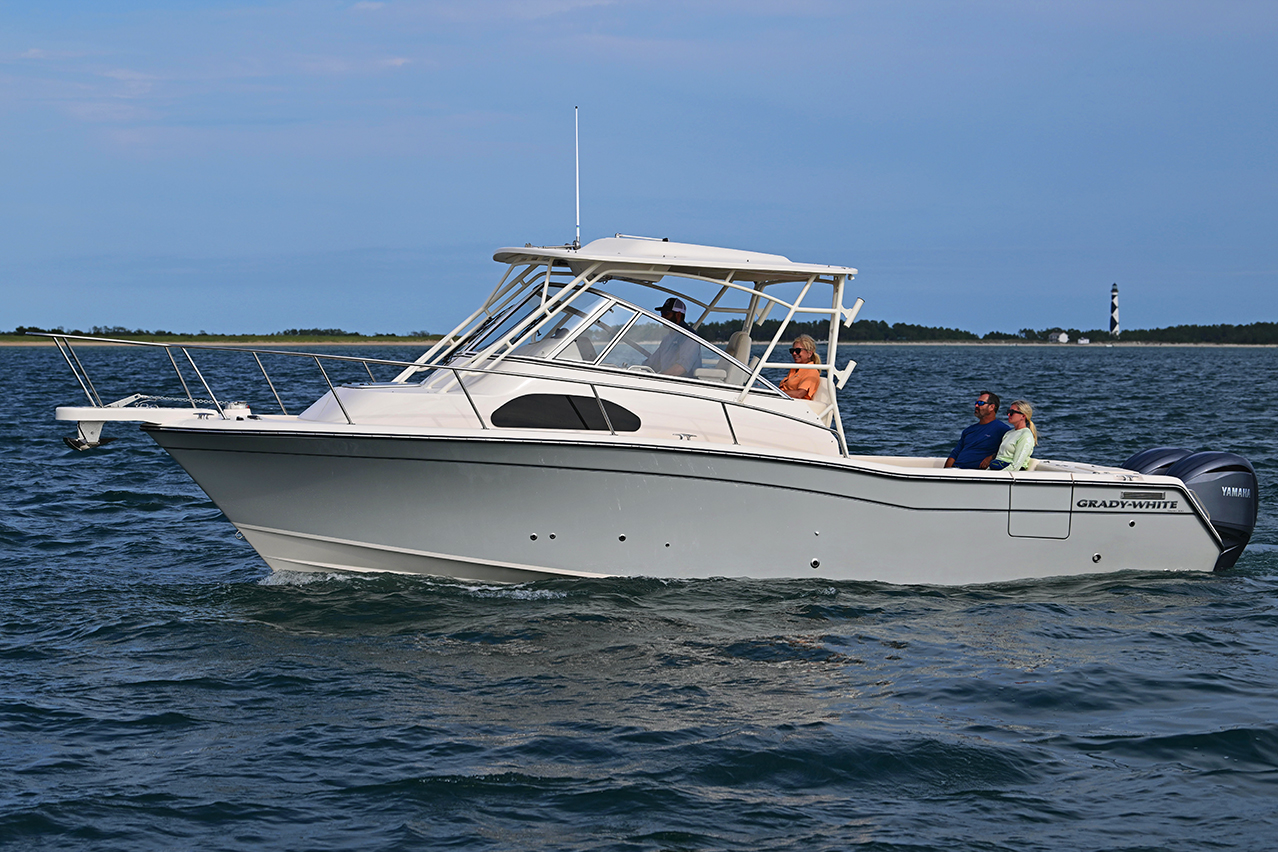 Grady-White | Dual & Center Console Saltwater Fishing Boats